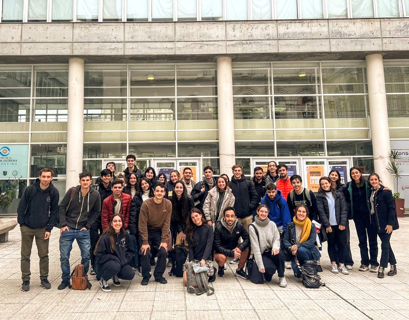 Reunión con estudiantes de intercambio.